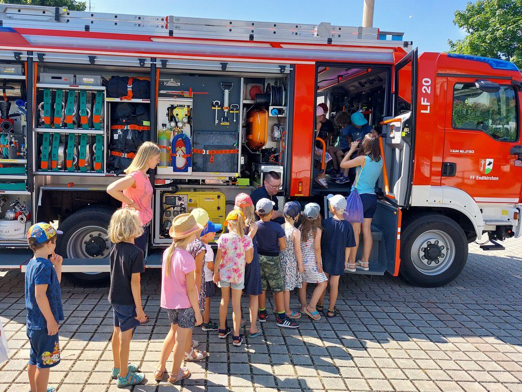 Brandschutzerziehung Kindergarten - Freiwillige Feuerwehr Endlkirchen e.V.