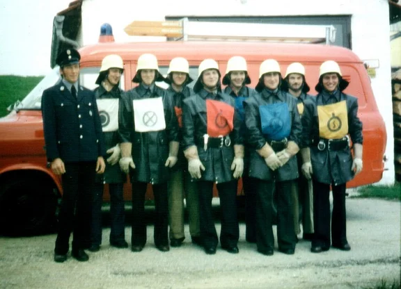 Leistungspruefung_Silber_1975.jpg